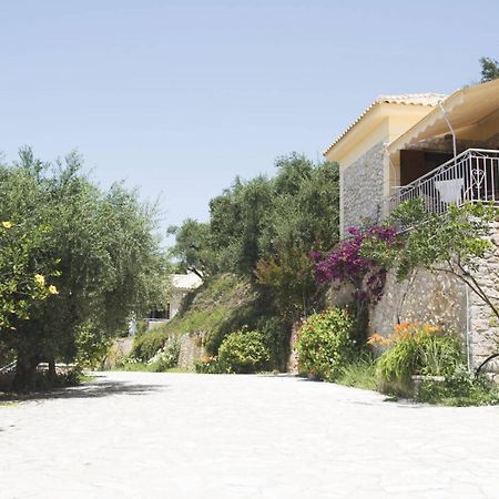 Σπιτι Σε Συγκροτημα Με Πισινα Mary'S House Villa Gialova Exteriör bild