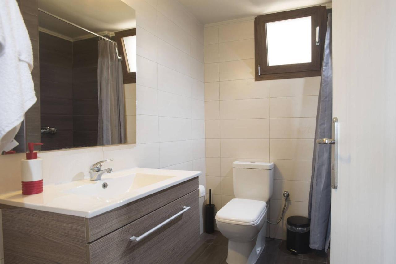 Σπιτι Σε Συγκροτημα Με Πισινα Mary'S House Villa Gialova Exteriör bild